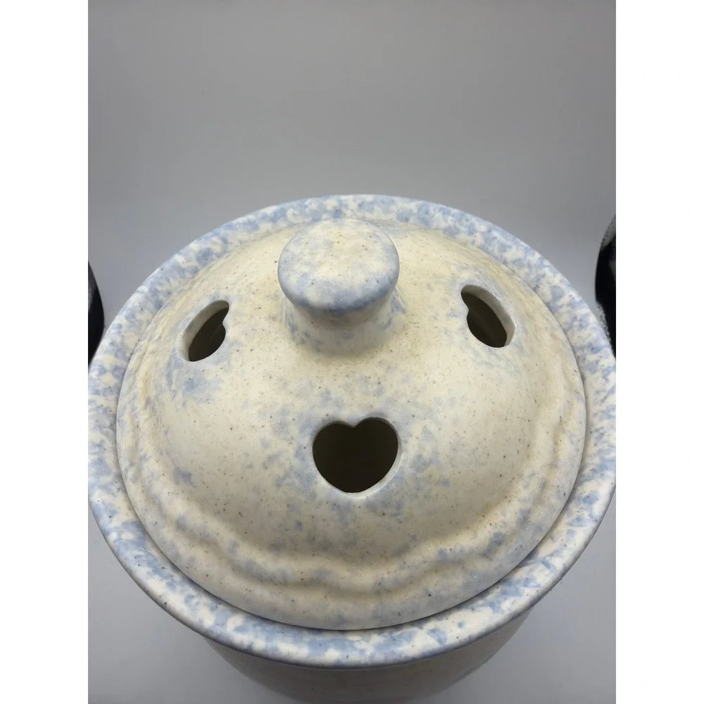 Vintage Heart‎ Ceramic Hand Painted sponge canister w heart cutouts cottagecore